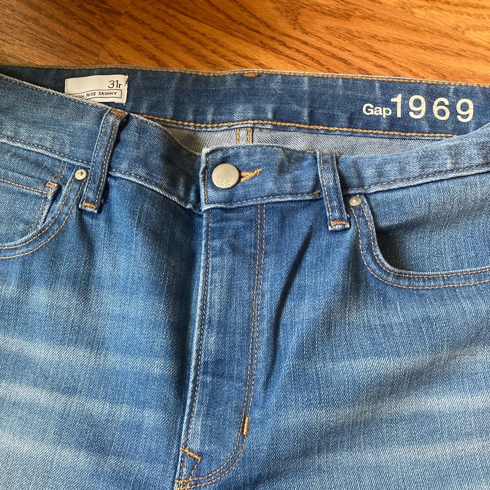 Gap Jeans
